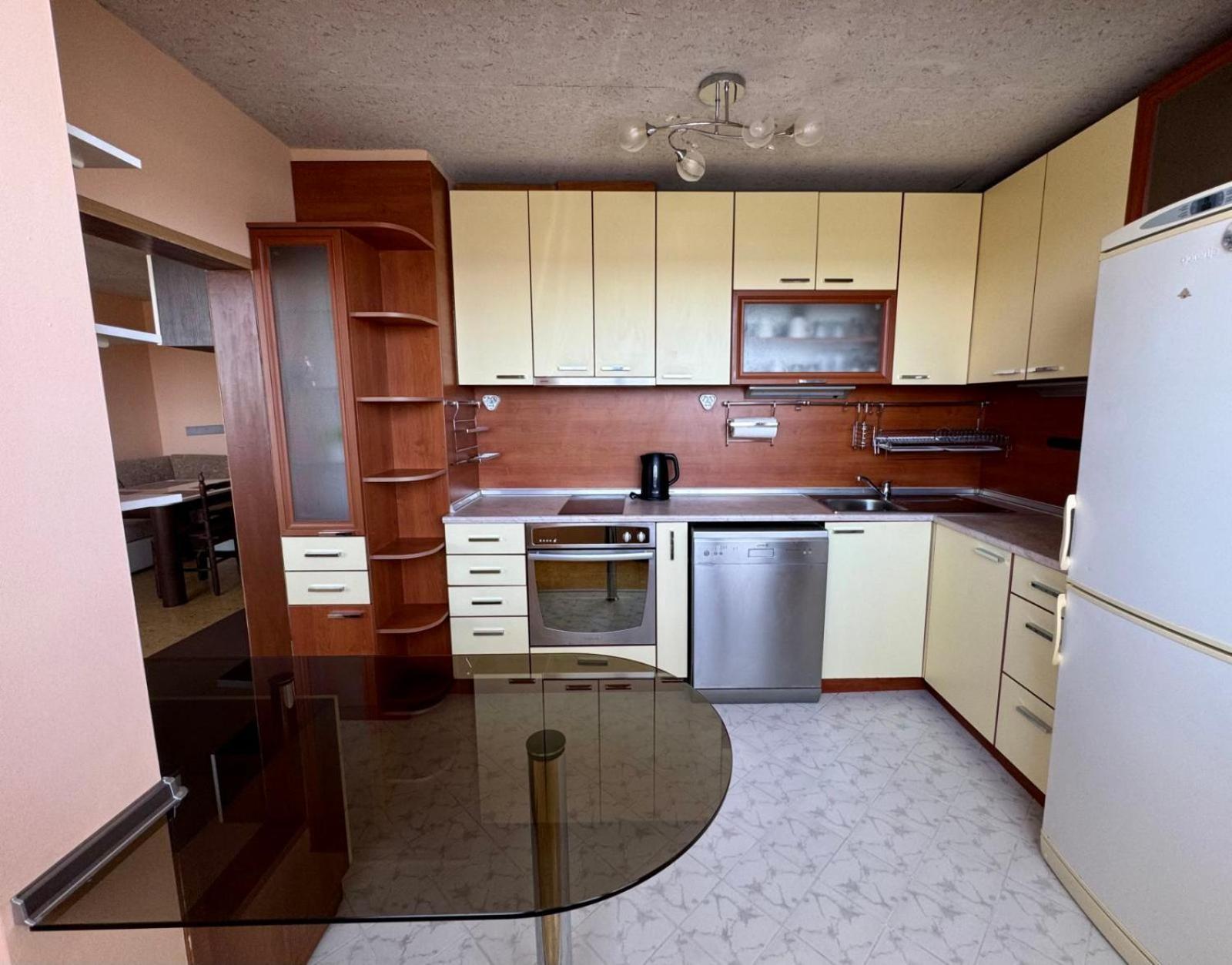 Kati Home Varna Luaran gambar