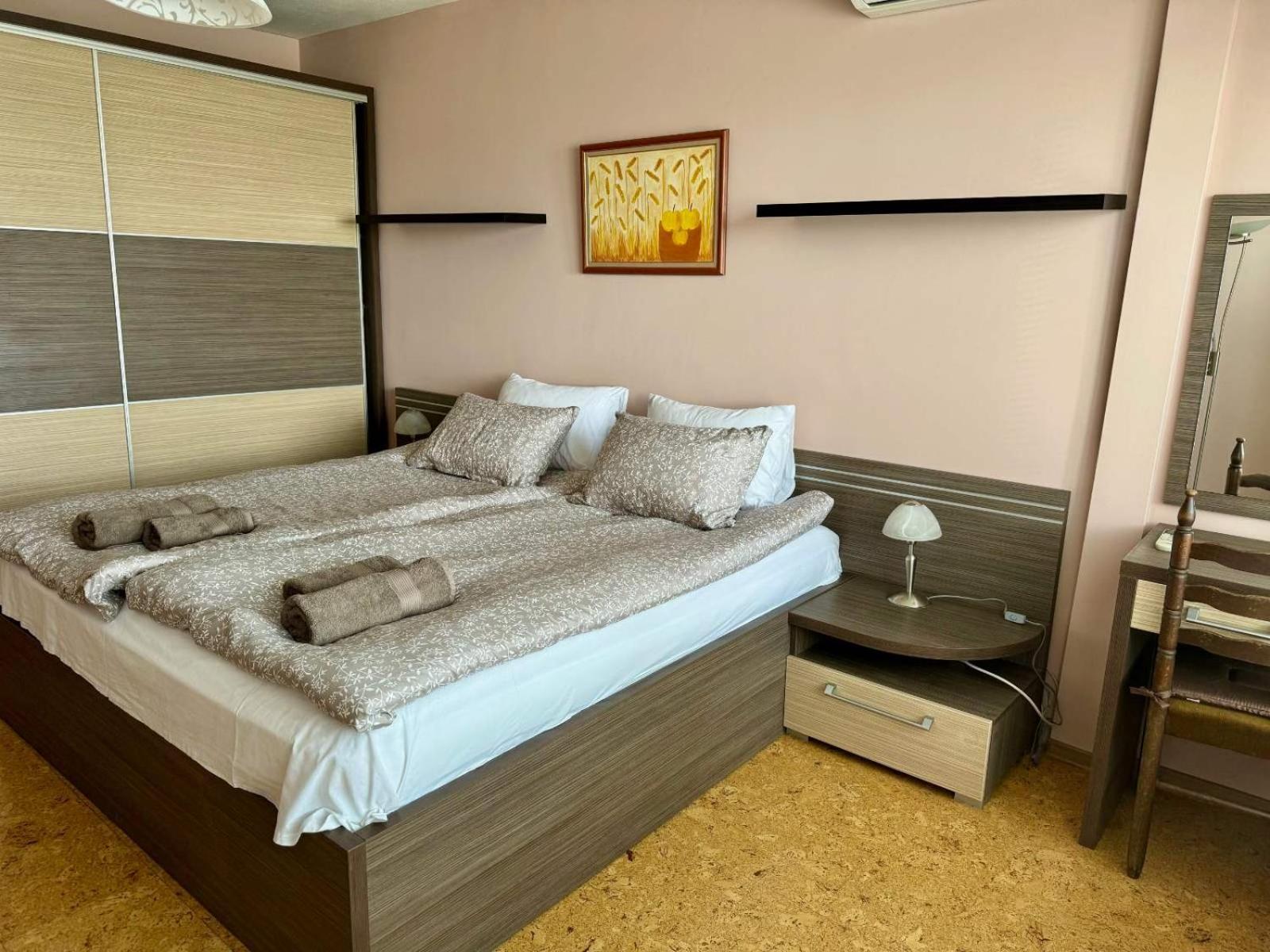 Kati Home Varna Luaran gambar